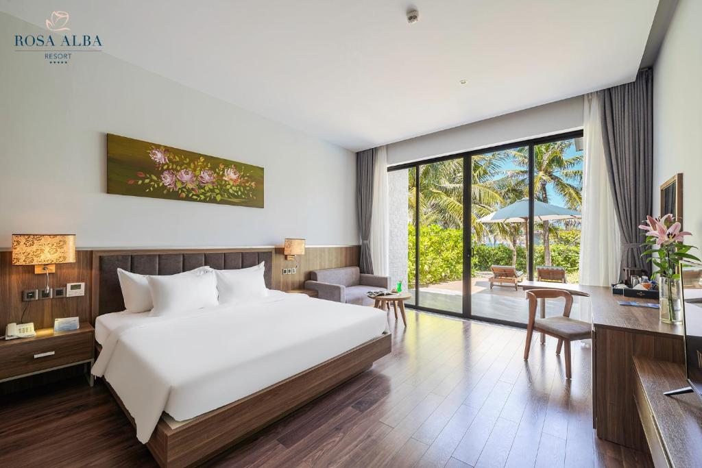 Combo Rosa Alba Resort Tuy Hòa ưu đãi hấp dẫn tại Savingbooking