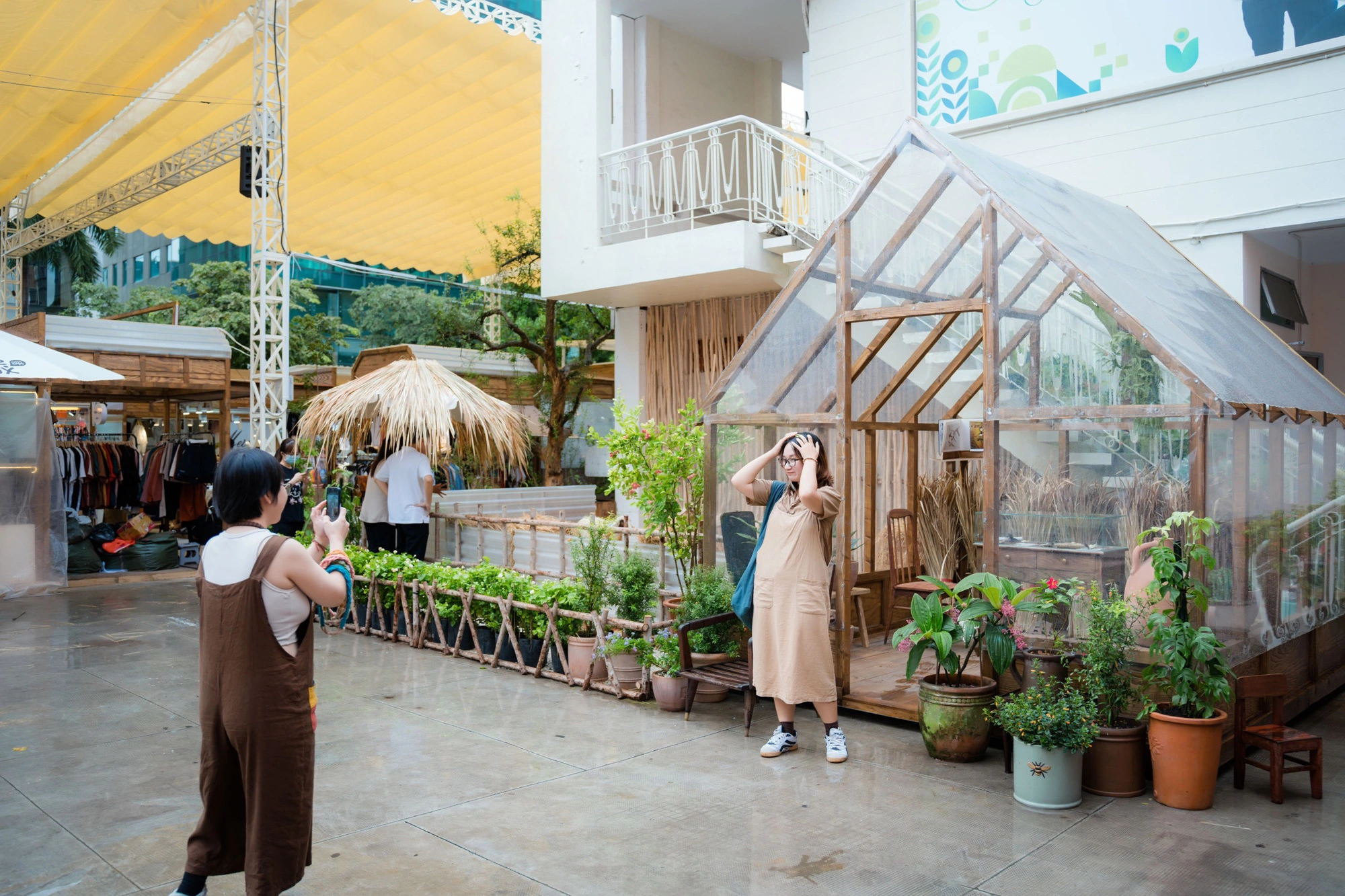 The Box Concept khu tổ hợp mua sắm cuối tuần mới toanh tại Quận 1 Sài Gòn