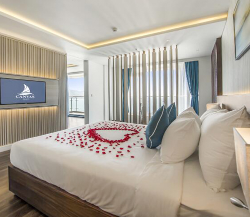 Canvas Đà Nẵng Beach Hotel