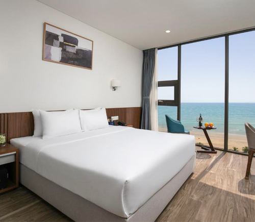 Mangata Beachfront Hotel Đà Nẵng