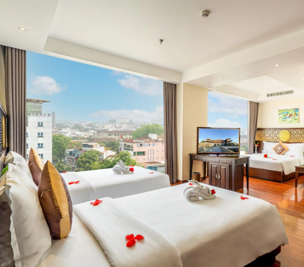Khách Sạn Huế Thanh Lịch Royal Boutique – Phong Cách Tinh Tế
