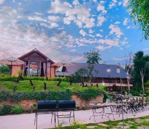 Biệt thự và Khu nghỉ dưỡng ROSE Ba Vì (ROSE Villas & Resort Ba Vi )