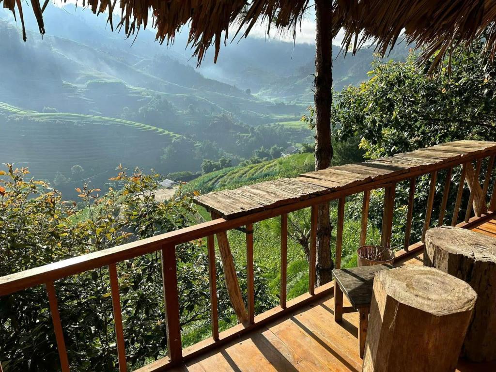 List 10 chỗ nghỉ Mù Cang Chải ngắm ruộng bậc thang đẹp mê mẩn