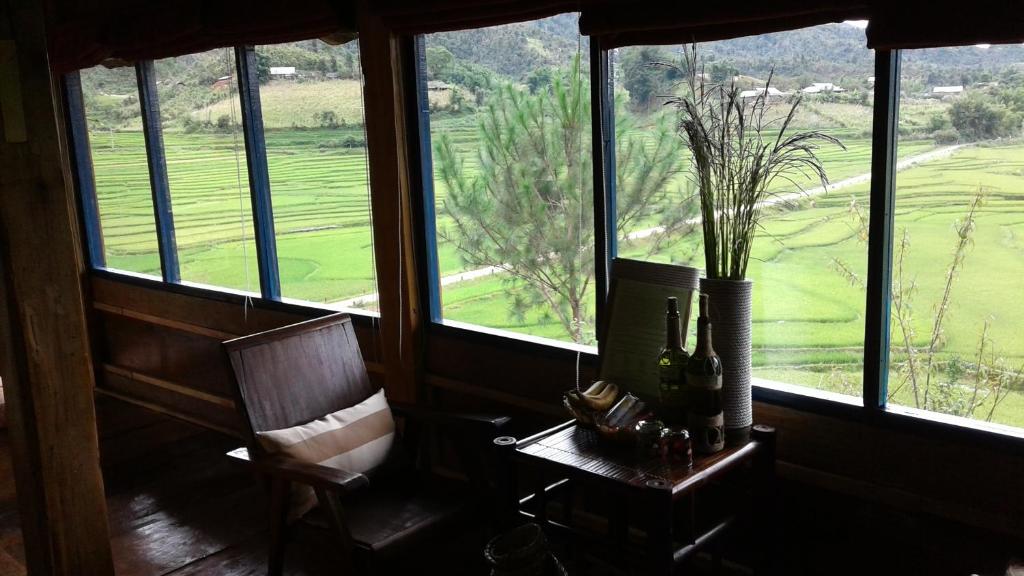 List 10 chỗ nghỉ Mù Cang Chải ngắm ruộng bậc thang đẹp mê mẩn