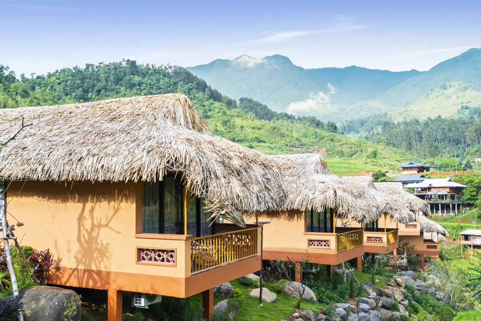 Check-in Mù Cang Chải mùa vàng – Ở resort giữa mây, ngắm ruộng bậc thang