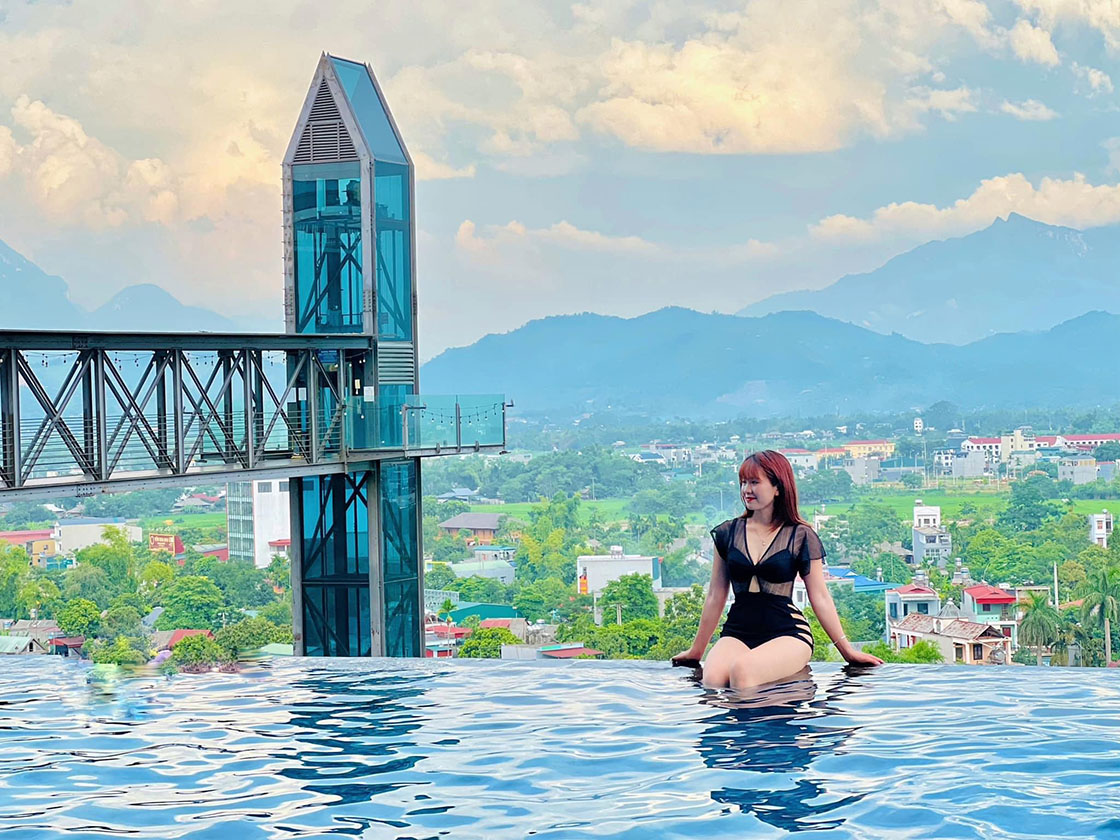 Check-in Mù Cang Chải mùa vàng – Ở resort giữa mây, ngắm ruộng bậc thang