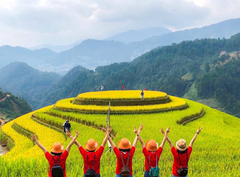 Check-in Mù Cang Chải mùa vàng – Ở resort giữa mây, ngắm ruộng bậc thang