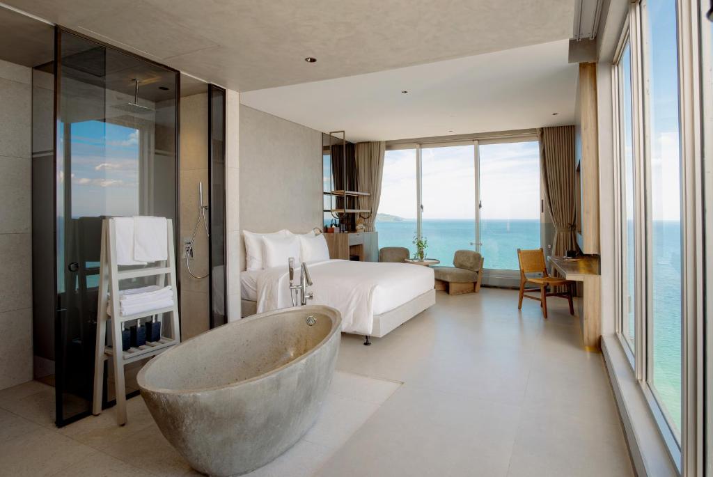 Tết 2026 Ở Đà Nẵng Với 5 Khách Sạn Biển Lý Tưởng Cho Gia Đình