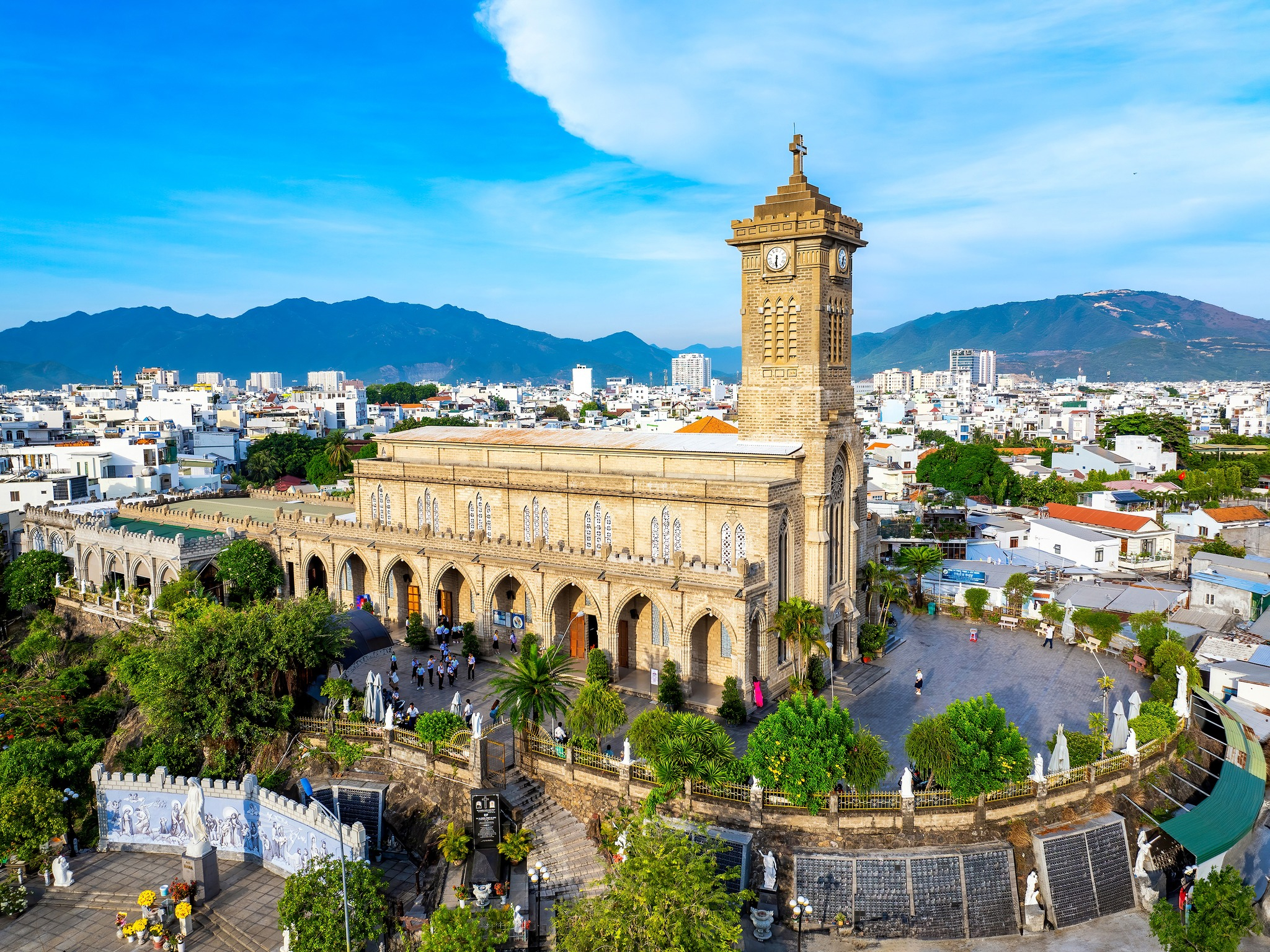 Combo 2N1Đ Tết 2026 Panhou Retreat Hà Giang Đặt Sớm Giá Ưu Đãi