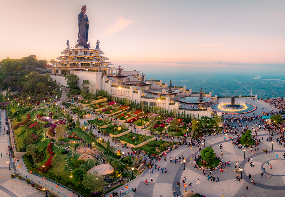 Chơi Tết Tây Ninh 2026 Lưu Trú 2N1Đ Chỉ Từ 620k Còn Không Đặt Ngay