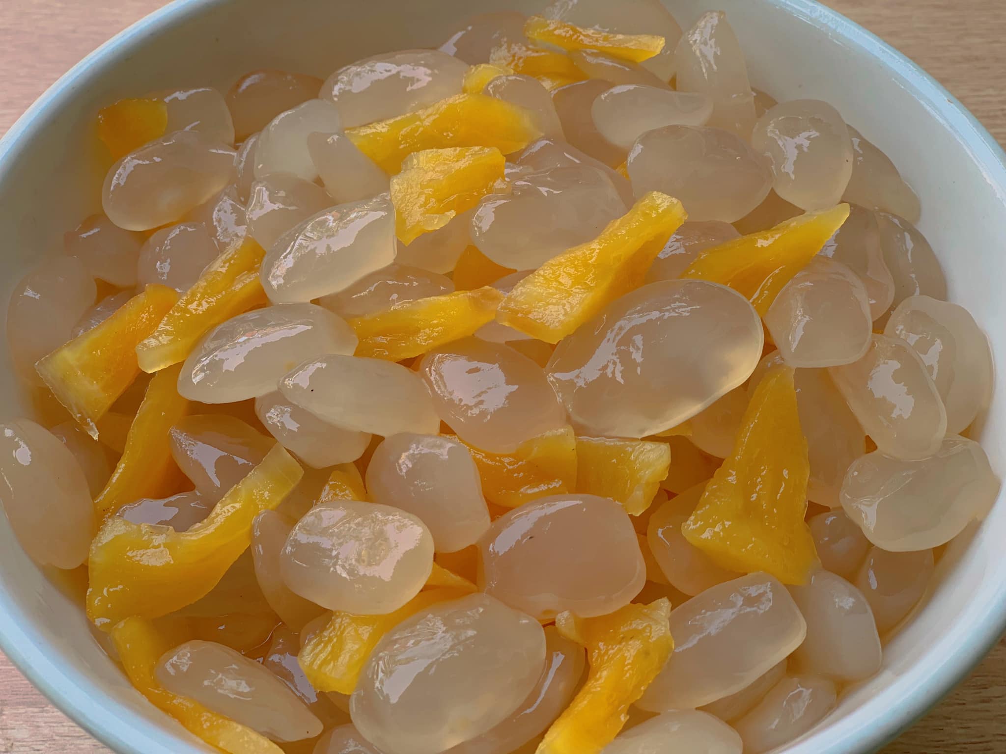 Top món ăn độc lạ Nha Trang phải thử mùa hè 2026: Ăn là ghiền